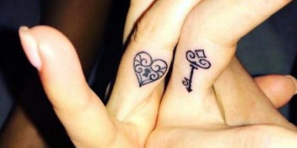 pequenas-tatuagens-de-amizade