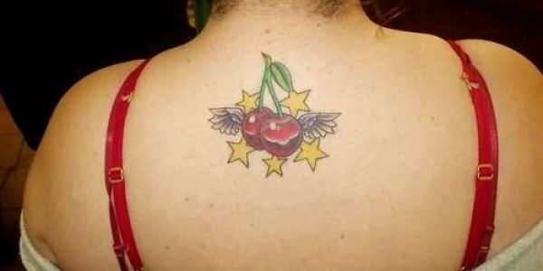 tattoos-de-cerejas-y-estrellas