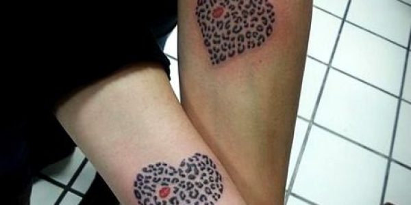 tattoos-de-corazon-y-leopardo