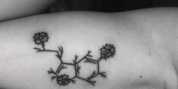 tattoos-de-correntes-de-moleculas-1