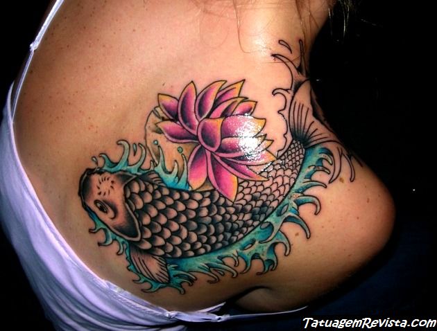 tattoos-de-peces-con-la-flor-de-loto-1