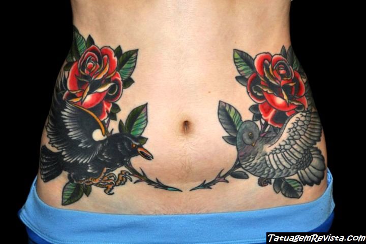 tattoos-de-pombos-entre-flores-1