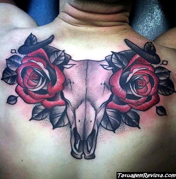 tattoos-de-touros-entre-flores-2