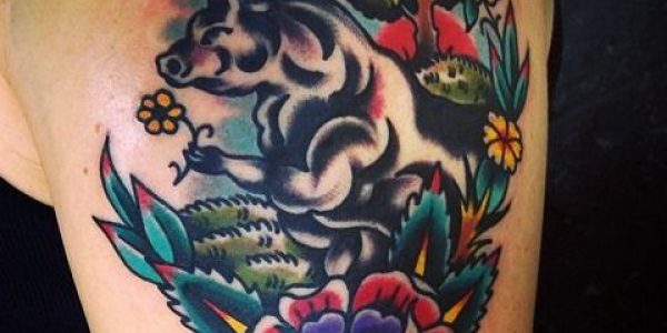 tattoos-de-touros-entre-flores