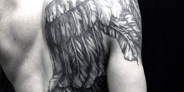 tatuagens-de-asas-nas-costas-5