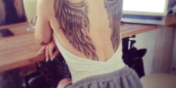 tatuagens-de-asas-nas-costas-6