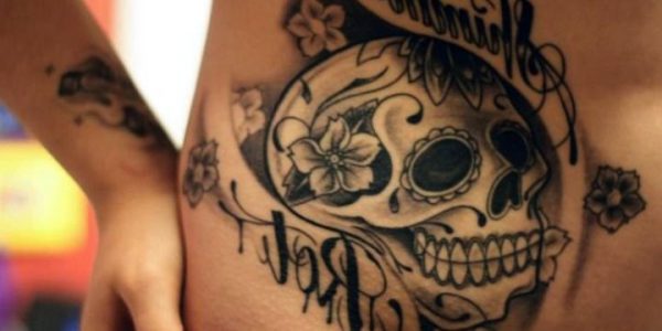 tatuagens-de-caveiras-para-mulheres