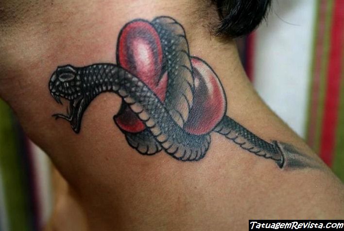 tatuagens-de-cobra-y-corazon-3
