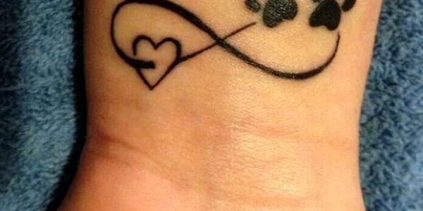 tatuagens-de-coracoes-con-el-simbolo-infinito-1