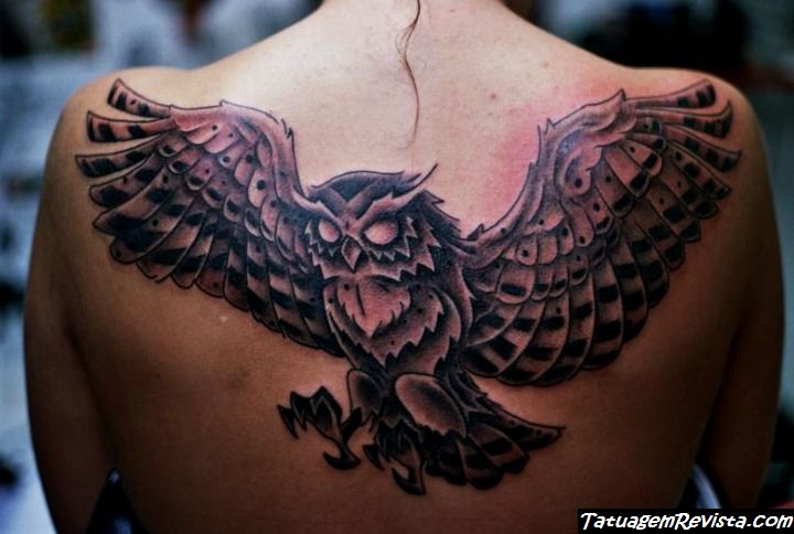 tatuagens-de-corujas-en-la-espalda-1