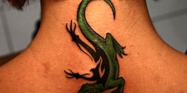 tatuagens-de-lagarto-en-la-espalda-1