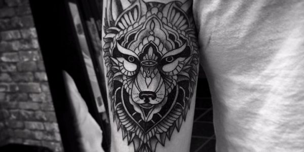 tatuagens-de-lobos-geometricos
