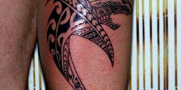 tatuagens-de-tubaraoes-tribales-maories-y-polinesios