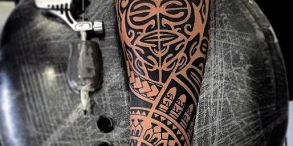 tatuagens-maories-en-el-antebrazo