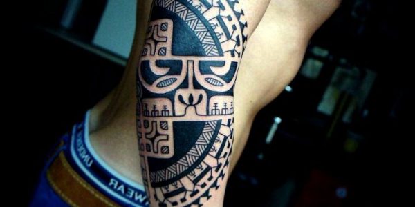 tatuagens-maories-en-el-codo