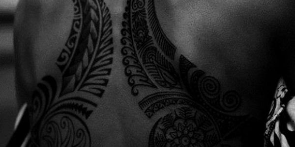 tatuagens-tribais-nas-costas-2