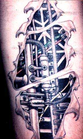 Biomecânica tatuagem no quadril cara