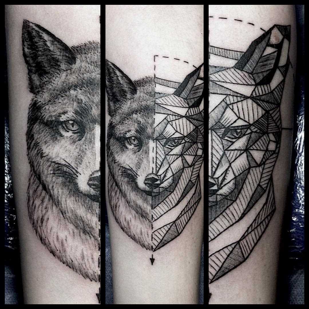 Fotos de tatuagem de lobo no estilo de geometria no antebraço cara