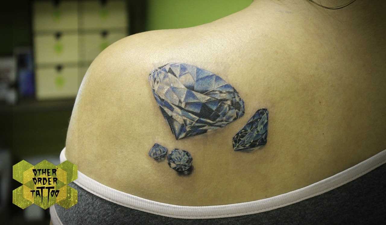 Tattoo blade a menina - diamantes