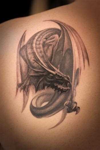 Tattoo blade a menina dragão