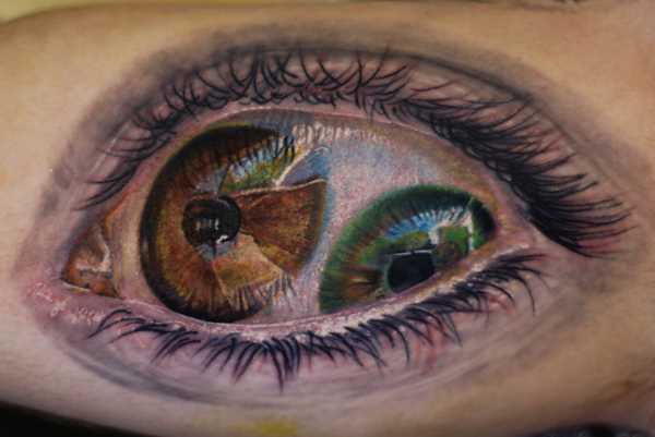 Tatuagem blade menina dos olhos com dois zrachkami
