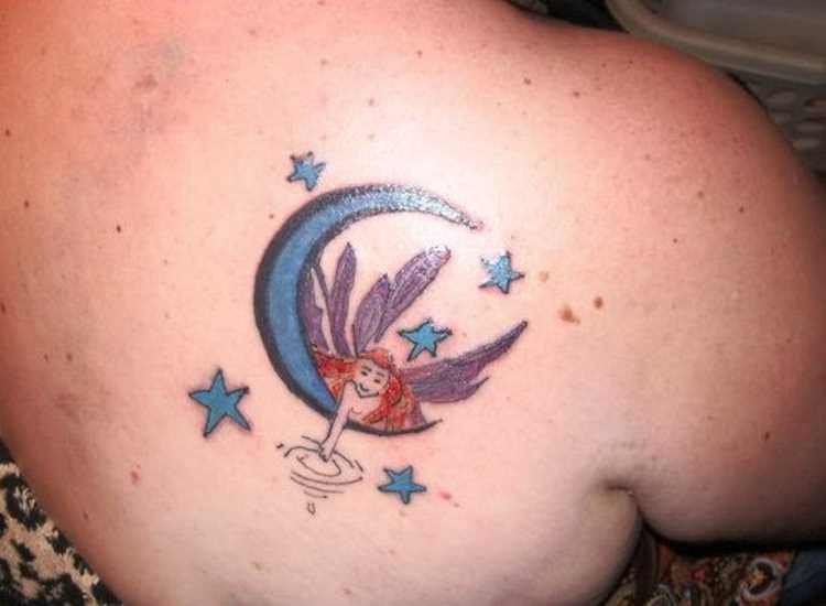 Tatuagem blade menina - lua, estrelas e fadas