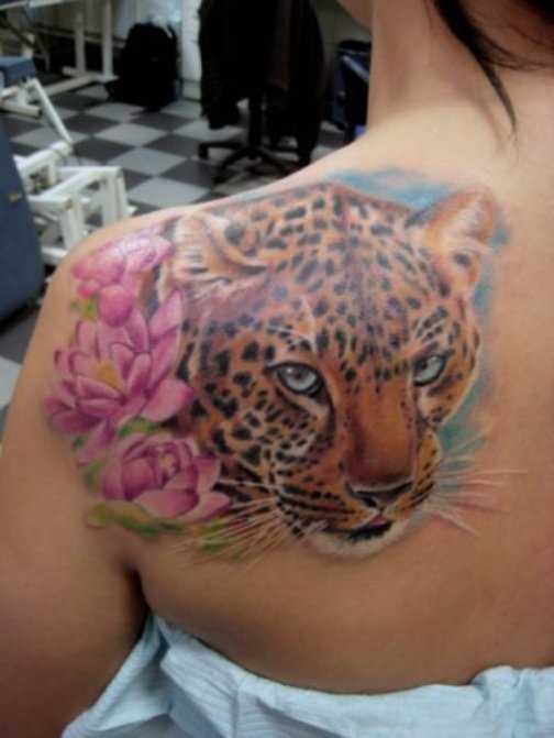 Tatuagem blade meninas - leopardo e de lótus