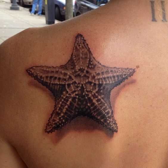 Tatuagem de estrela do mar blade menina