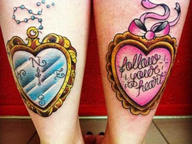 Tatuagem em canelas menina de coração