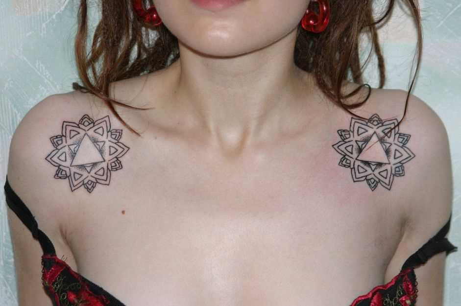 Tatuagem em kliuchitsakh meninas - triângulos