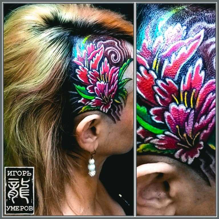 Tatuagem na cabeça da menina - cores
