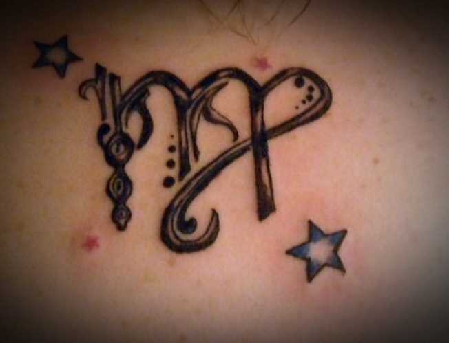 Tatuagem na espinha, as meninas - signo de virgem e estrelas