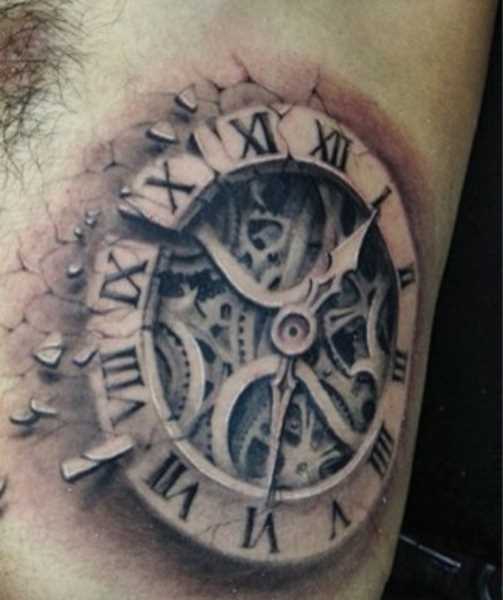 Tatuagem na lateral da cara - relógios