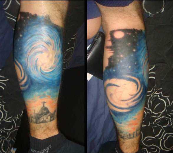 Tatuagem na perna do cara - o espaço