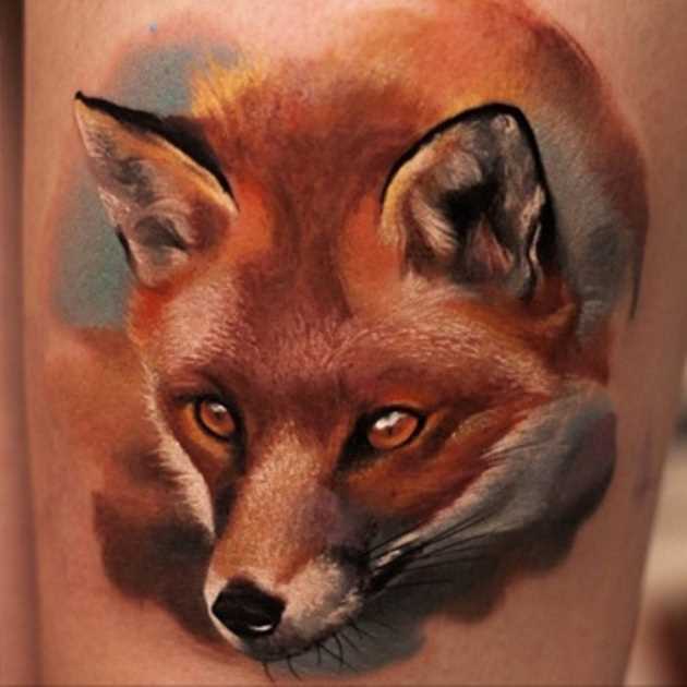 Tatuagem no ombro de um cara - de- raposa