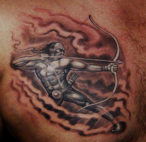 Tatuagem no peito de um cara - signo de sagitário