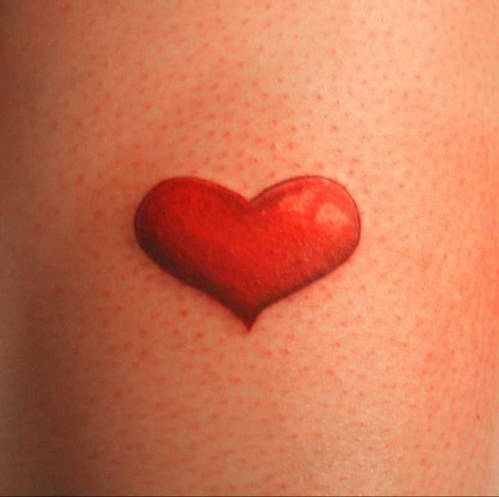 Tatuagem t a menina - coração