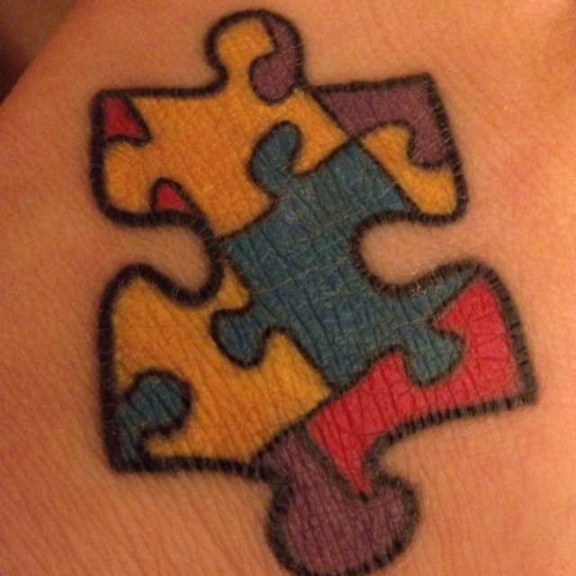 Tatuagem t menina de quebra - cabeça na forma de vários quebra-cabeças