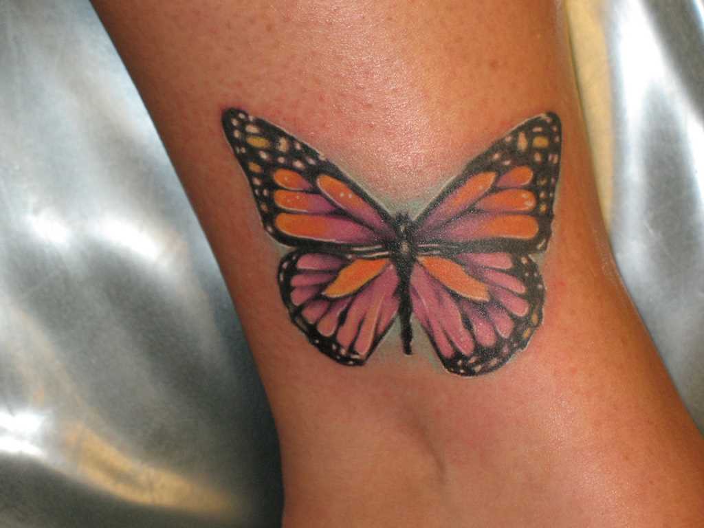 Tatuagem t menina - borboleta